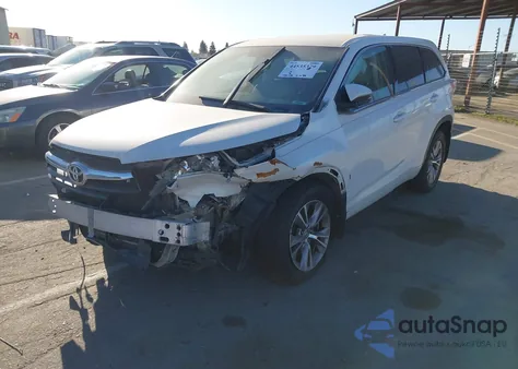 2015 Toyota Highlander Le Plus V6 from USA, damaged, VIN 5TDBKRFH6FS140967